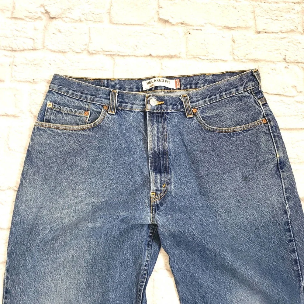 Levi's 550 men's Relaxed Fit Jeans size 38